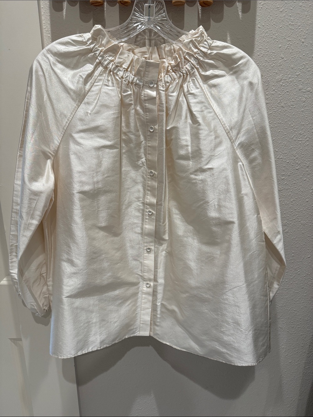 ANN MASHBURN Cream Ruffled Collar Button-Down Blouse